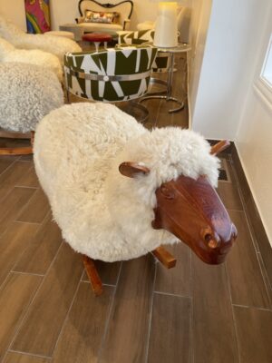 SHEEP ROCKER ANGLE