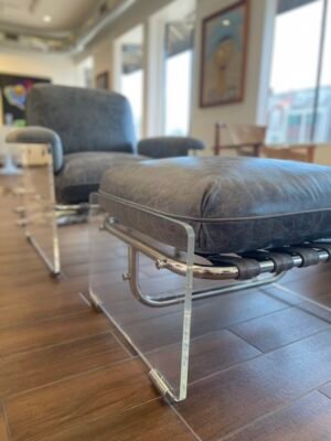 VINTAGE PACE CHAIR AND OTTOMAN CHAIR 3 8125